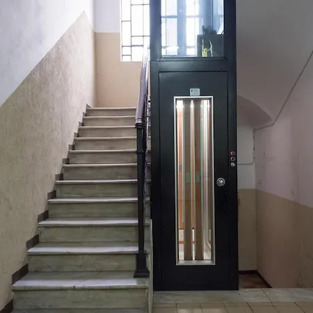 Trastevere Glorioso Marble 1 Bedroom Studio *